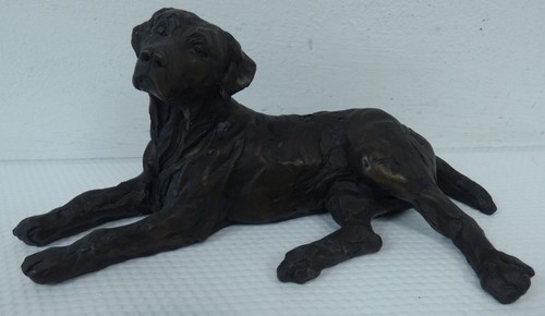 Bronze effect resin labrador - bronze,
