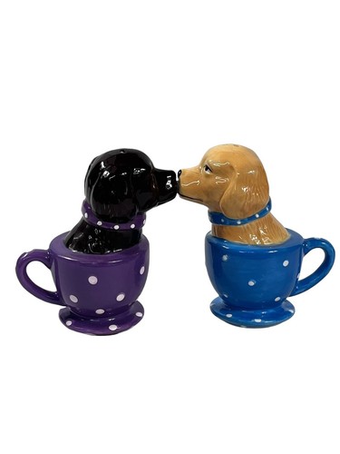 Puppy love kissing labradors - puppy,